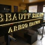 Beauty Salon Crom Işıklı Kutu Harf Tabela